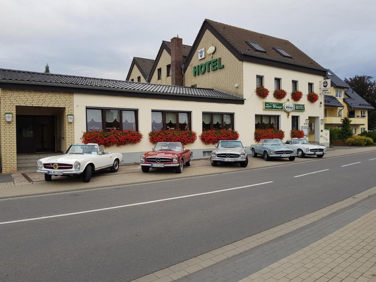 Hotel Zur Waage Bad Muenstereifel Exterior photo